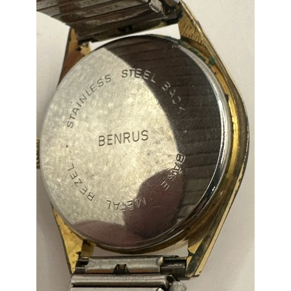 Benrus it has